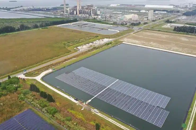 The environmental benefits of floating solar farms